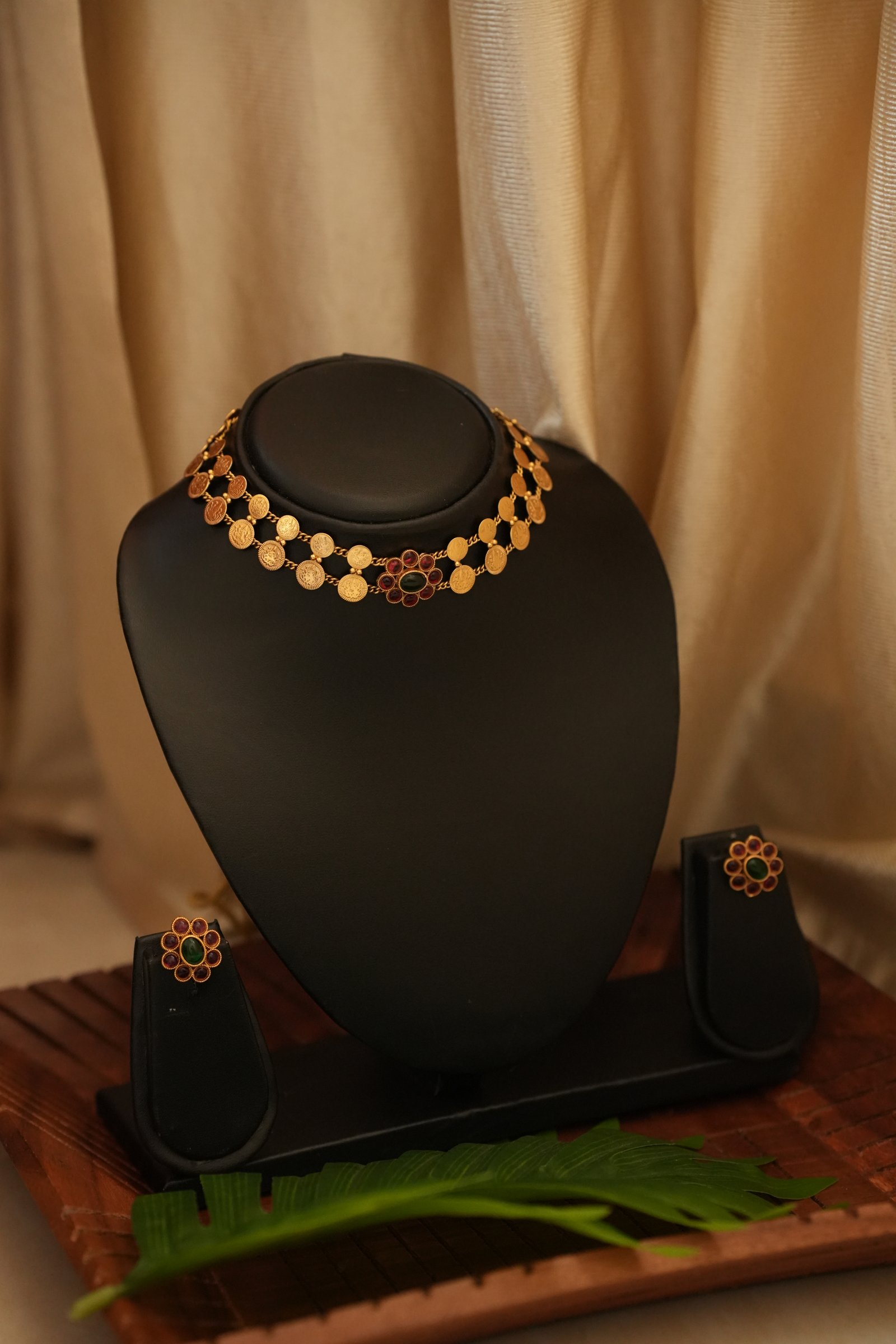 Kaasi 2 Layer Necklace